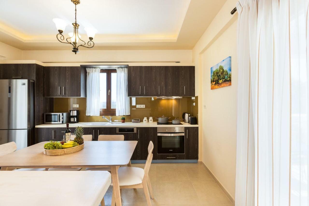 New Villa Kantifes 4 Families Or Couples With Private Pool & Bbq Kirianna Exteriör bild