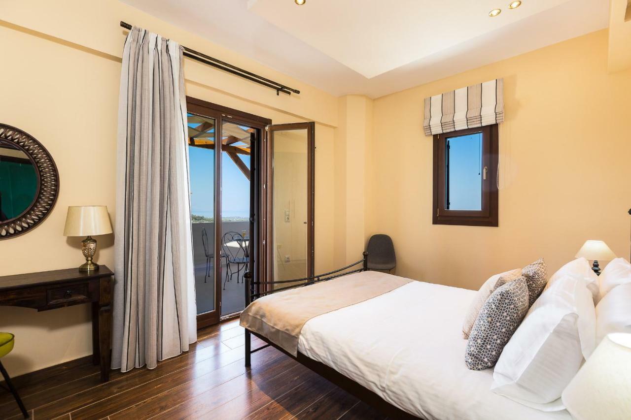 New Villa Kantifes 4 Families Or Couples With Private Pool & Bbq Kirianna Exteriör bild